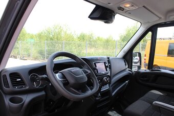 Iveco Daily, 35S160 2,3 Maxi 6míst+klima 2022 - 9
