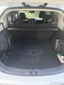 Mitsubishi Outlander 2.0 MIVEC Intense CVT - 9