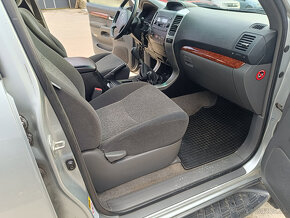 Toyota Landcruiser 3,0 D-4D, r.v.2004, 6st.manual prev. - 9