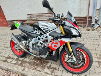 Aprilia tuono V4 1100 factory - 9