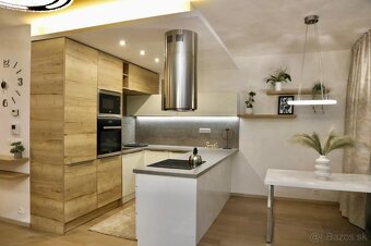 Realitný kancelária REALADR s.r.o. - 9