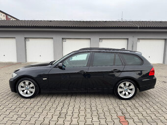 BMW Rad 3 Touring 325 xi 4x4 160KW 218PS - 9