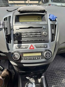Kia Cee'd SW 1.6 2009 93kw - 9