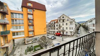 Štvorpodlažná budova v centre Piešťan na podnikanie, či býva - 9