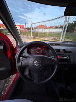 Suzuki Swift - 9