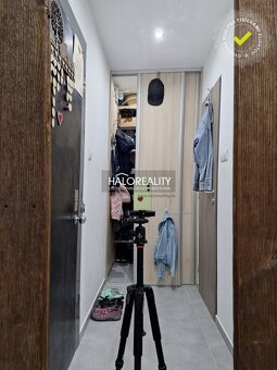 HALO reality - Predaj, dvojizbový byt Nová Baňa - ZNÍŽENÁ CE - 9