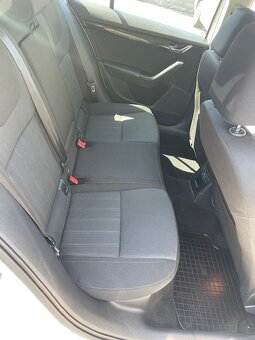 ŠKODA OCTAVIA 3 KOMBI 2.0 TDI - 9