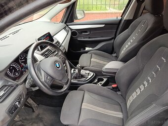 216d Grand Tourer Performance - 9
