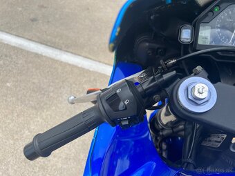 Honda CBR600RR - 9