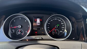 Volkswagen Golf Variant 2.0 TDI Highline DSG - 9
