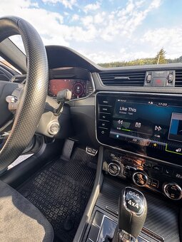 Škoda Superb Sportline 2.0 TDI DSG 4x4 147kW Virtual 4x4 - 9