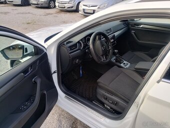 Škoda Superb Combi 2.0 TDI Sportline DSG Odpocet DPH - 9