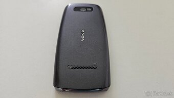Nokia 305, duálna. - 9