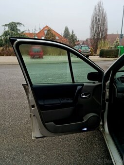 Renault Scénic 1.9 dCi Exception - 9