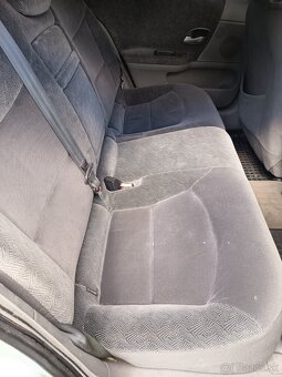 Renault Laguna 1.9 dCi (88kW), rok 2002 – spoľahli - 9