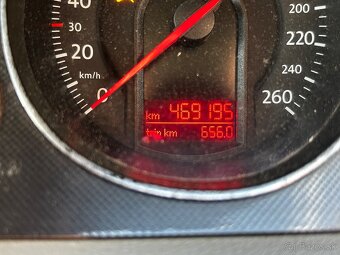 Predam Volkswagen passat B6 1,9 77 KW - 9