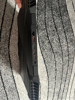 Hp omen 15-i5-9300H cpu nvidia geforce 1650 - 9