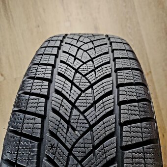 Alu R18 5x112 orig. VW ID.3 + zimné 215/55R18 TOP STAV - 9