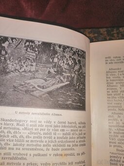 Stará kniha  Valka na Balkáne Škatuľa Praha 1913 - 9