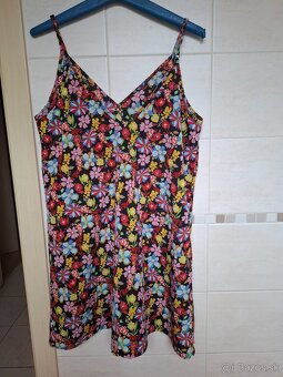 Predám rôzne šaty - 9