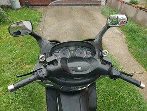 Vymenim predam Honda S-wing 125 skuter stačí vodičsky B - 9
