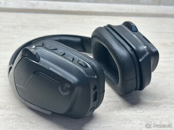 Logitech G935 Wireless 7.1 Surround Sound LIGHTSYNC - 9