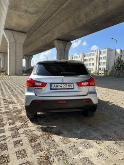 Mitsubishi ASX 1.8 - 9