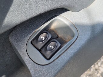 Renault Scenic 1.6 benzin-plyn - 9