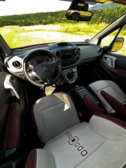 Predám Citroen Berlingo 2011 1.6i 88kw naj.189000km - 9