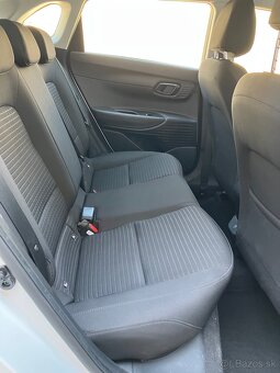 Hyundai i20 1.2i Family v Zaruke - 9