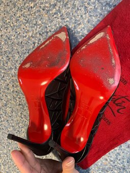 Christian Louboutin - sieťované lodičky - 9