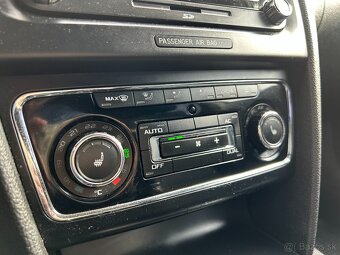 Škoda Superb 2 Combi 2.0 TDI 103Kw 2010 Elegance - 9