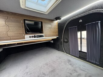 Lifestylecamper X-Line Premium - Markíza, sprcha, 750kg - 9