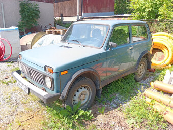 Lada Niva - 9