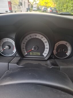 Predam Kia ceed 1.6 crdi - 9