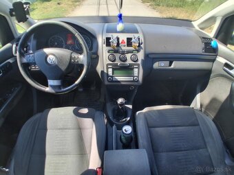 Volkswagen touran 2tdi 7miestny - 9