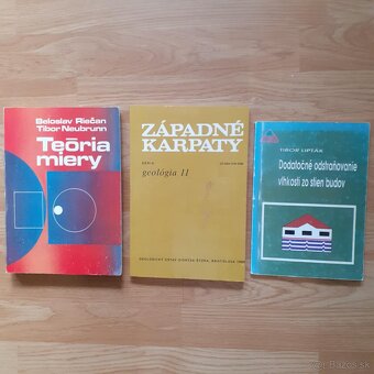 ODBORNÁ LITERATÚRA  - CHÉMIA  A  INÉ - 9