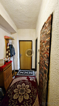 Na predaj 2 izbový tehlový byt v pôvodnom stave. Masaryková  - 9