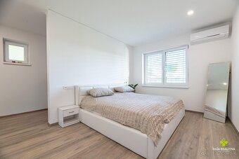 Nový 4 izbový bungalov s dokonalým prevedením - 9