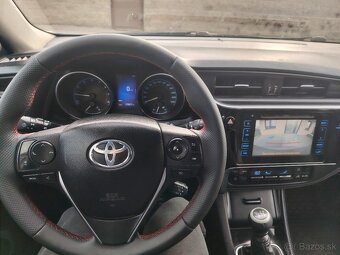 Toyota Auris 1.6i 2017 - 9