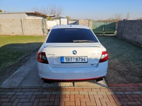 Octavia RS 2.0l benzìn, 180 kw - 9
