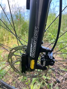 Crossový bicykel Merida Crossway 500 - 9