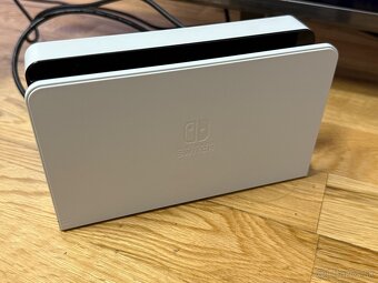Nintendo switch oled 64gb + minecraft v cene + záruka - 9
