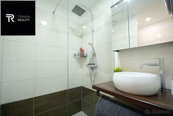 Moderný kompletne zrekonštruovaný 4 izbový byt 77 m2, Sládko - 9