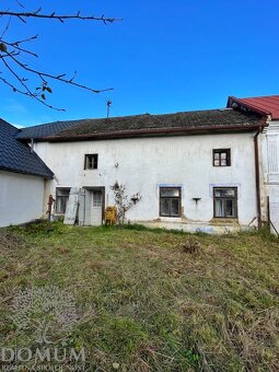 Vidiecke chalupy pod Javorinou z 19 storočia v obci Cetuna - 9