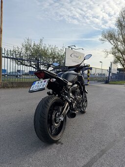 Yamaha MT-07 ABS35 kW – TOP stav, 1. majiteľ, výfuk Speedpro - 9