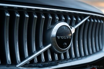 Volvo XC90 B5 - 9