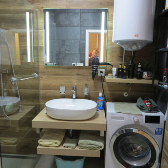 SENEC – NA PRENÁJOM - exkluzívny 3 izbový byt v novostavbe v - 9