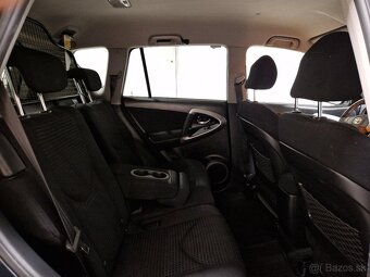 Rav4 8x kolesá 2.0 benzín 112kW 4x4 AWD - 9