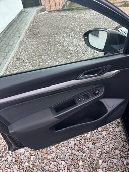 Predam Vw Golf 8 2.0 TDi Dsg 122000 km - 9